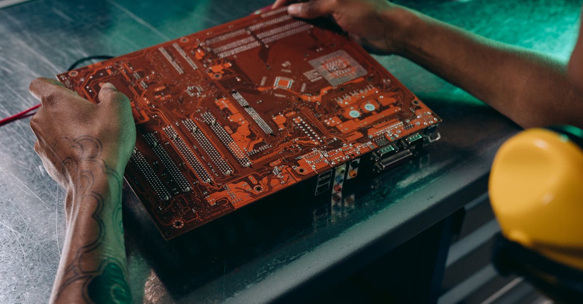 Can I drive with a chipped windscreen?