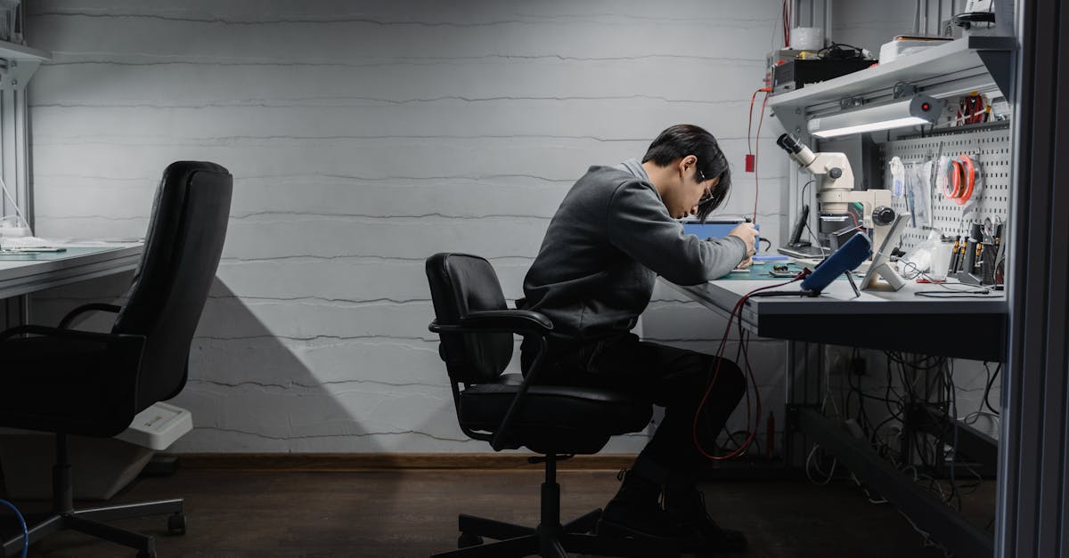 How to fix rock chips?