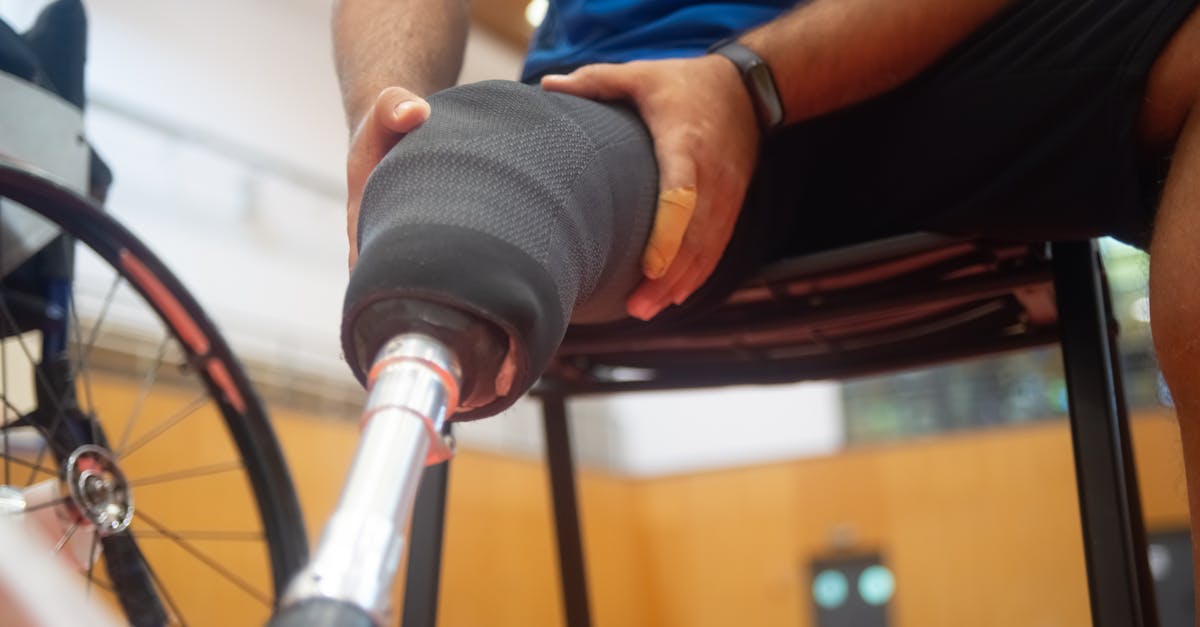 How to identify if a windshield chip can be repaired?