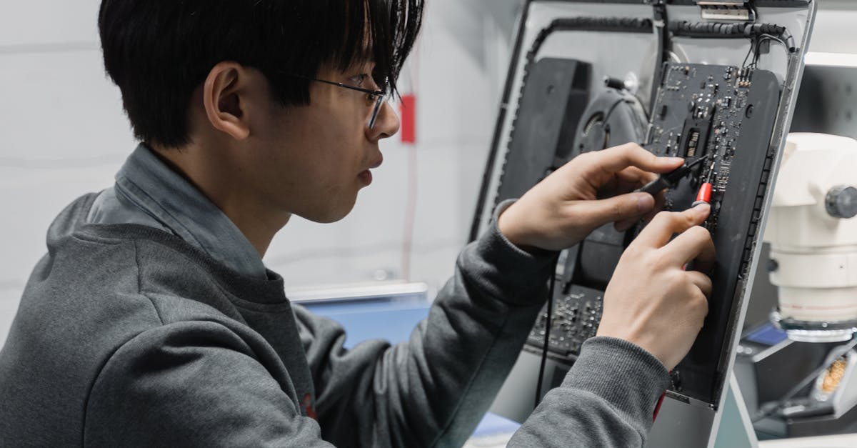 How to repair a structural crack?