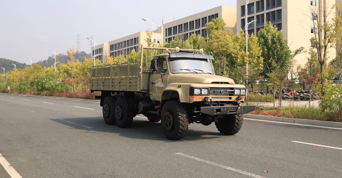 Review of Affordable Windscreen Replacement Options for Truck Owners